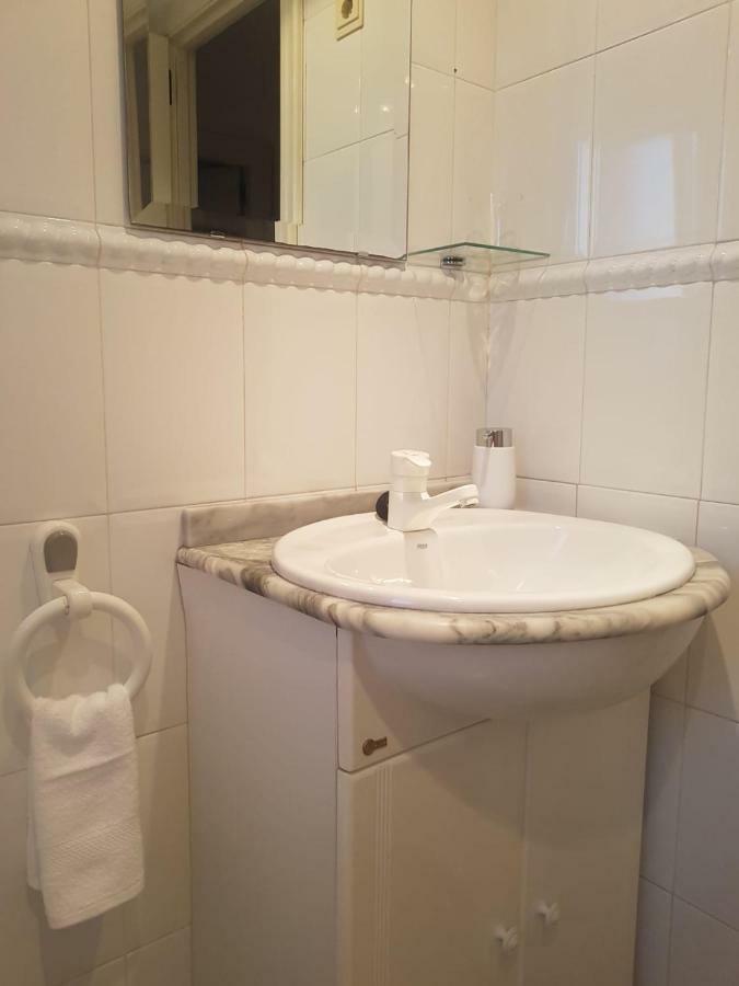 Urbanizacion, 2 Dormitorios, Gran Terraza Con Vista Al Mar, Wi-fi, Parking Y Piscina Apartament