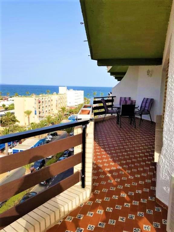 Apartment Roquetas De Mar: Seafront Terrace With Pool & Parking