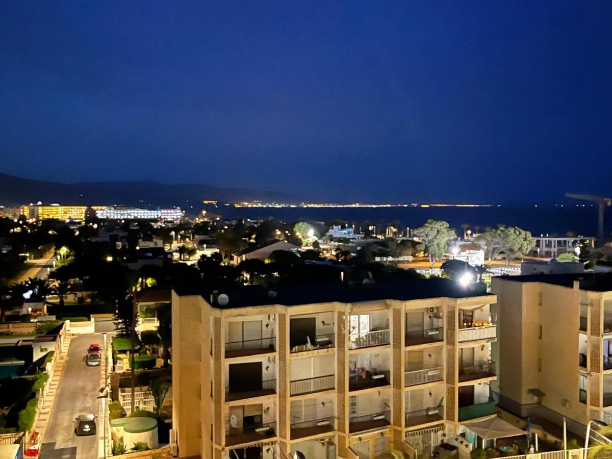 Apartment Roquetas De Mar: Seafront Terrace With Pool & Parking Roquetas de Mar